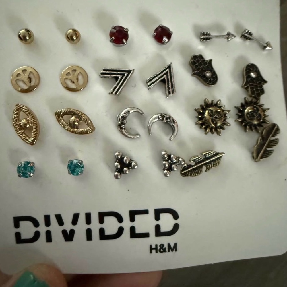 H&M earrings designs like evil eyes, hamsas, moons 🆕